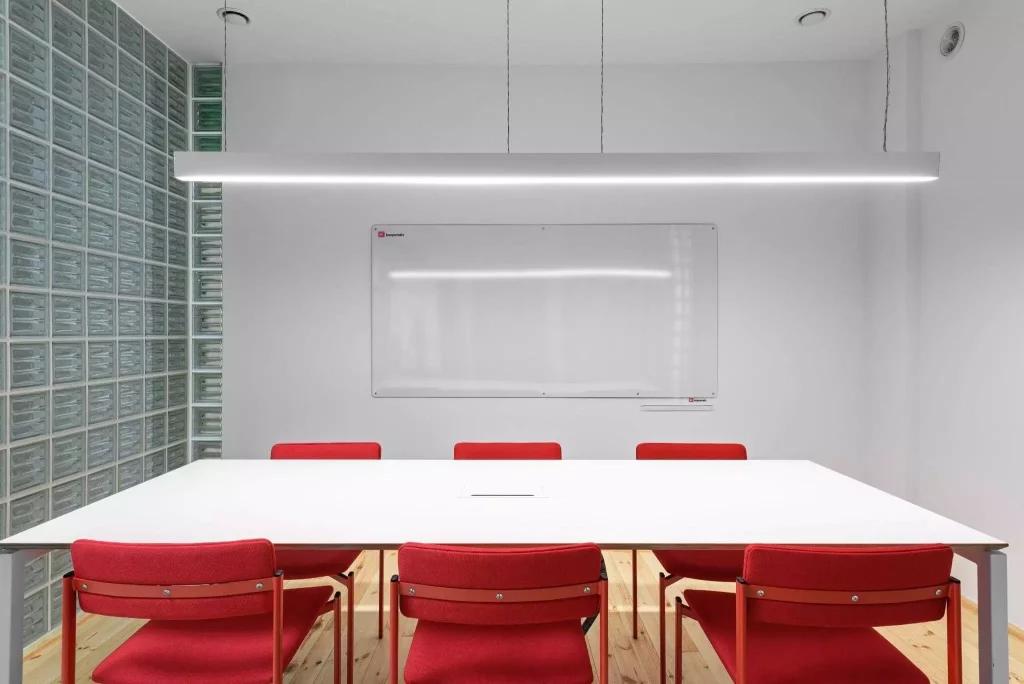 Innovative Glass Partitions