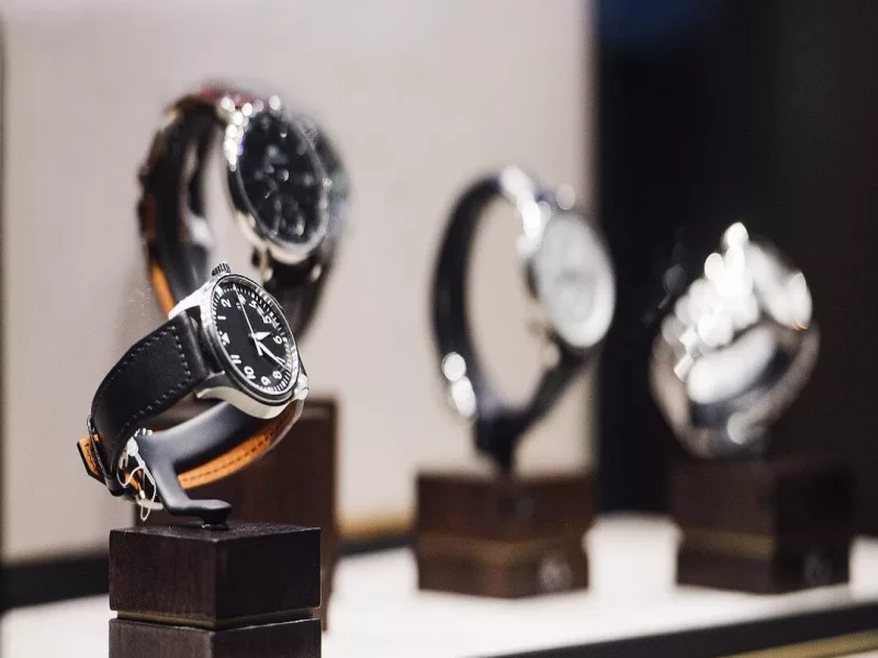 Discover 5 Watches for Men