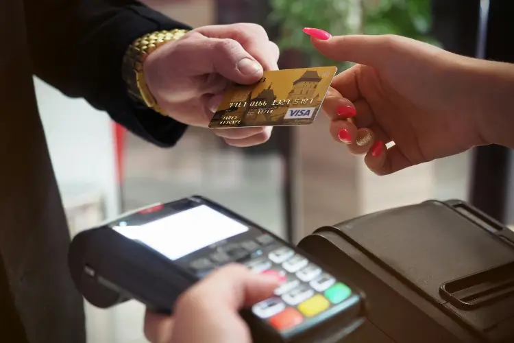 The Top 6 Payment Processing Trends Businesses Need to Watch